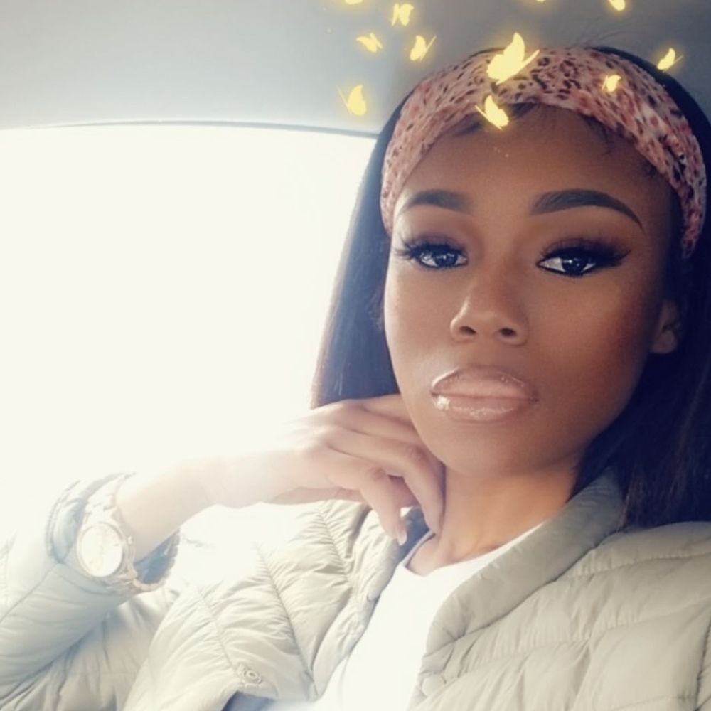 Meet your Posher, Sariah